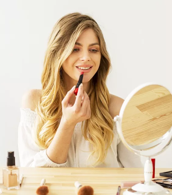 A Quick Guide to Effortless Daily Makeover and Makeup