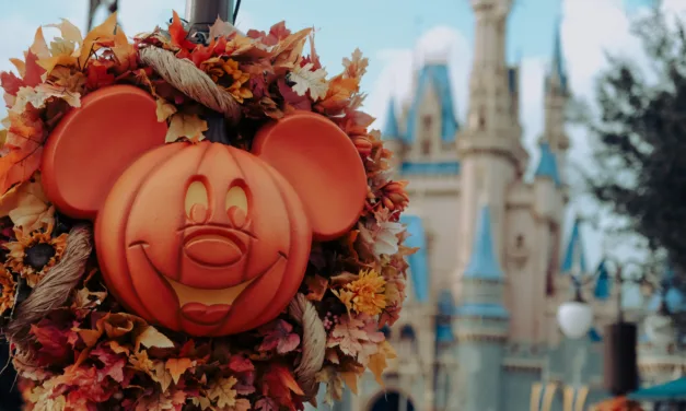 Must-Watch👀30  Disney Halloween Movies: 🎃 Adventures and Spooky Delights!